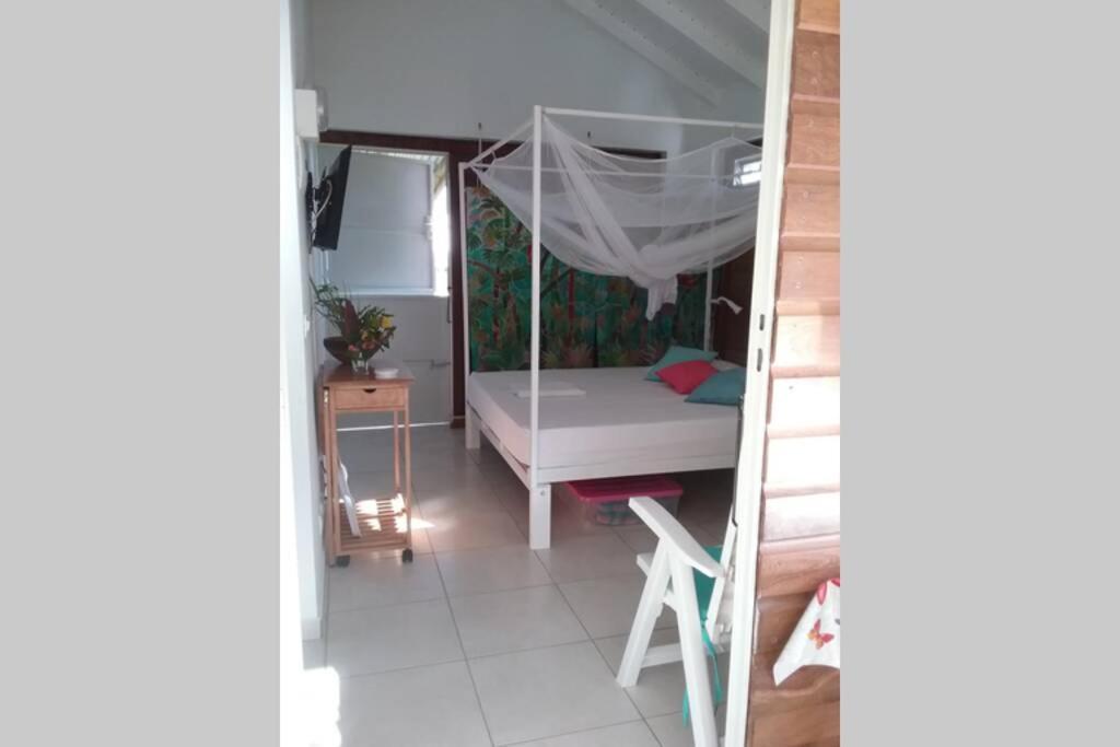 Gite Cajou Dans Jardin Tropical Ventile A Sainte-Anne Exterior foto